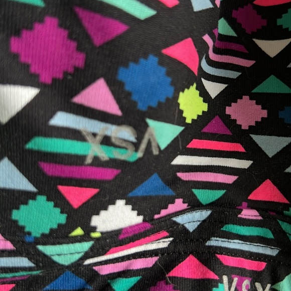 Victoria’s Secret sports bra, black with multicolored shapes - Picture 3 of 7